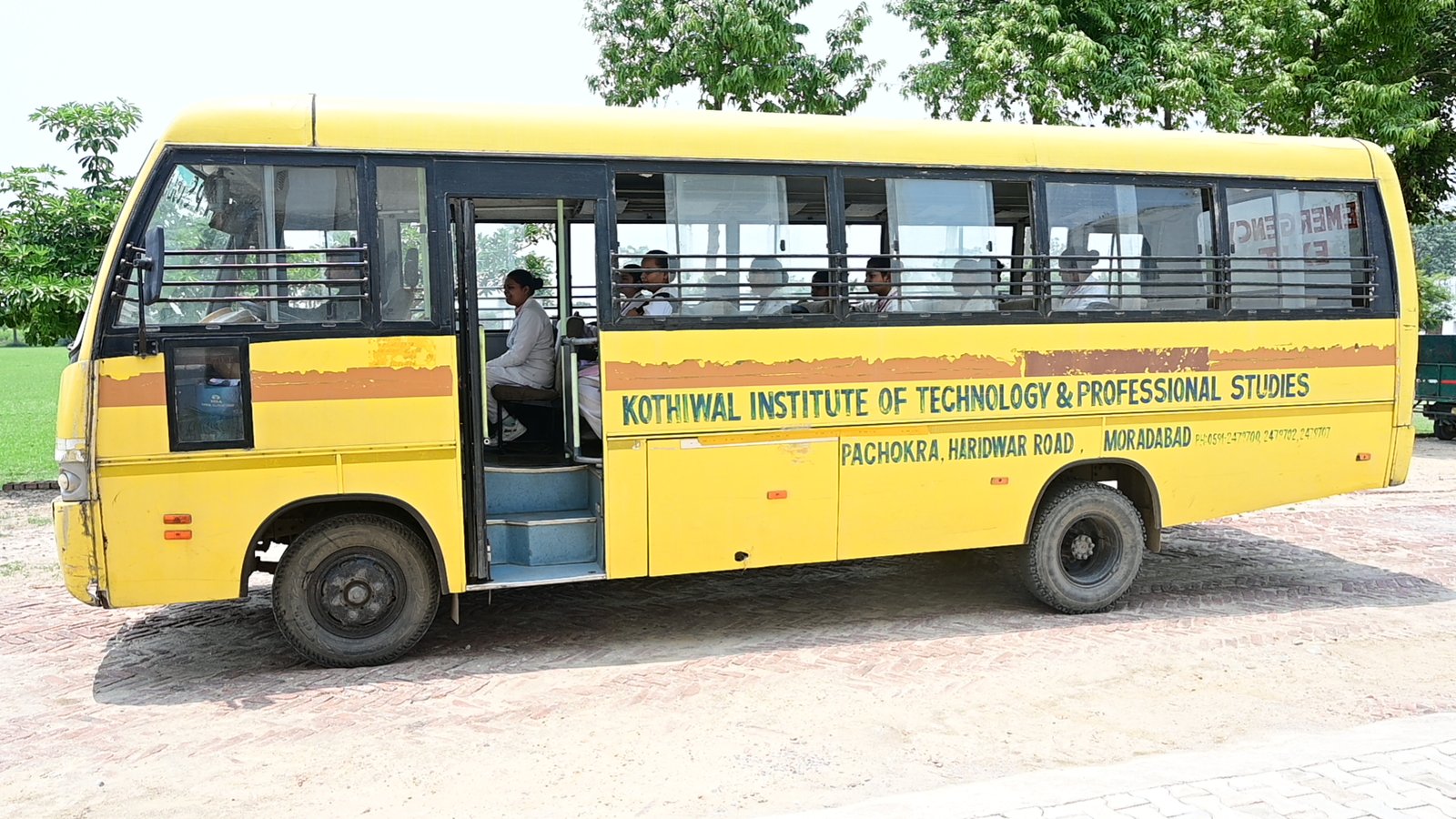 Bus Routes & Conveyance